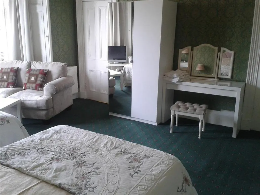 Capital Guest House EDI 2*,
